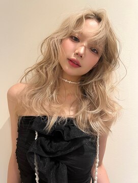 ベル 表参道Terrace(Belle) ウェーブヘアローライトインナーカラーハイブリーチハイトーン