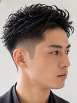 サーカス バイ ビュートリアム 青山(CIRCUS by BEAUTRIUM)&nbsp;好印象アップバングショート刈り上げツーブロック