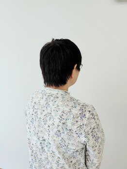 ビューティーサロン アイの写真/髪質改善ベル・ジュバンス専門店♪頭皮や髪に優しい弱酸性カラーで定期的な白髪染めも美しい髪へ導きます♪