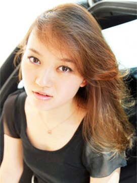 フェイスティ(FACE-T) 【FACE-T青山】クールフェミニンなセミロング『安井朋美』