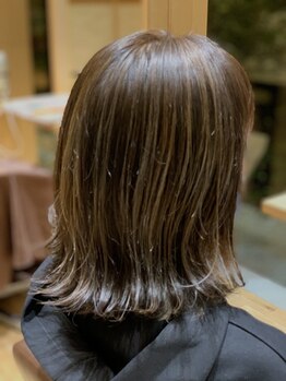 ヘアースペース アモール(Hair Space Amor)の写真/【ツヤ＆透明感】おしゃれグレイカラーが大人女性から人気◎周りと差がつく、抜け感のある仕上がりに♪