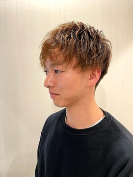 グレイスフル バーバープラチナム 六本木店(Graceful Barber platinum) ツーブロライトスパイラルパーマ