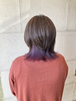 アヴァンティ ヘアーアンドスパ(avanti hair&spa) パープルインナー×ウルフカット