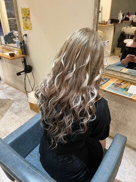 ヘアスタジオ マテリアル(hair studio Material) #カラーエクステ
