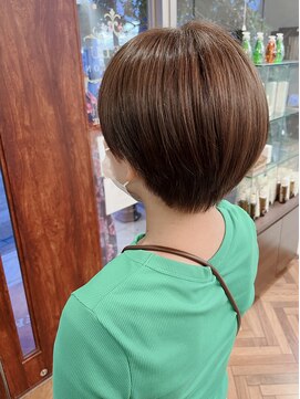 ファーレンピュアスウィート(fahren-pure-suite) ツーブロックボブ