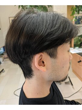 グラムゼロ メンズのツーブロックスタイル