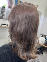 エルパライソ リフォ(Elparaiso Reff)&nbsp;白髪ぼかしナチュラルハイライト