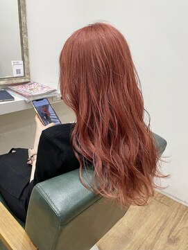 アクルヘアーバイテソロ(AKUR hair by tesoro) ピレンジ