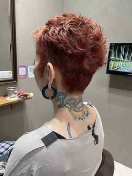 エルテ(ERTE) ツーブロショート【ブリーチオンカラー】