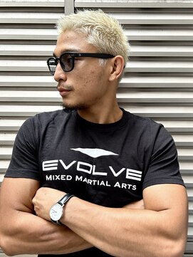 トルネード(TORNADO) スパイキーボウズショート ホワイトブリーチ BUZZカットA1111