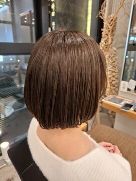  リュクスバトーバイトリコ 船橋南口店(Luxe BATEAU by tricot) オリーブグレージュ
