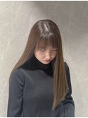 オリーブグレージュ