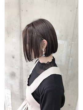 レビーヘアー(Revie hair) 平行ショートボブ、ぱっりボブ（畑村3)