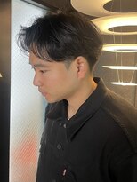 オルカ(ORCA)&nbsp;men's/パーマ/刈り上げセンターパート/毛流れパーマ/眉毛/新宿