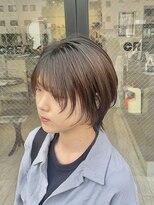 クレア(CREA) 20代顔まわりレイヤー×ショートウルフ