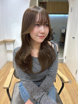 ヴィンス(vince) 韓国ヘア/透明感カラー/レイヤーカット/くびれヘア