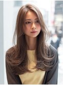 顔周りカットハッシュカットダークブラウンワンホンレイヤー
