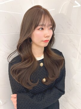 キティー サカエ(kiti SAKAE) 柔らかベージュ/レイヤーカット