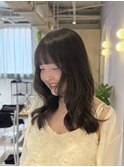 くすみベージュ/オリーブベージュ/レイヤーカット