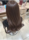 アッシュグレージュカラー