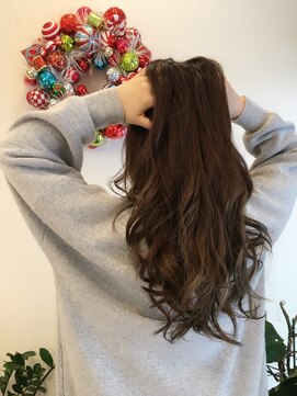 ヤコブ ヘアー(Jacob hair) 【JacobHAIRDESIGN】イルミナカラー×巻き髪　１