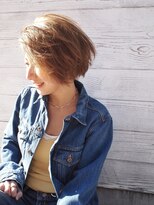 テラバイアフロートシーグラスコテージ (terra by afloat SEAGLASS COTTAGE) ハイトーン攻めショートボブ テラバイアフロート松子 二子玉川