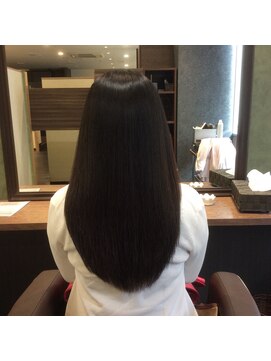 ディアローグ 瑞江店 ツヤ、やわらかさ、自然なまとまりが嬉しい縮毛矯正  No,17 瑞江