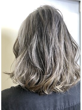 ヘアーウーノイルヴェント(HAIR UNO ilvento) ハイグラデーションボブ【HAIR UNO 水戸】