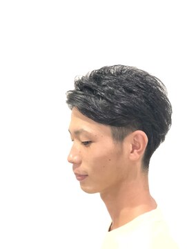 バーバーアンドビューティー マル(Barber and Beauty MARU) MARU 大人２ブロック