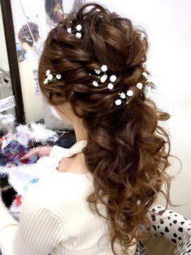 ヘアセットアップス(UP's) ☆ゴージャスふんわり♪『大人な銀座的なハーフアップ(^○^)』☆