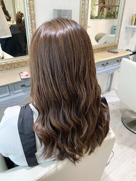 ラ ブランシュ 大宮(La Blanche) 20代30代40代前髪イヤリングカラーイメチェンラベンダーカラー