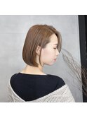大人可愛い前下がりボブ