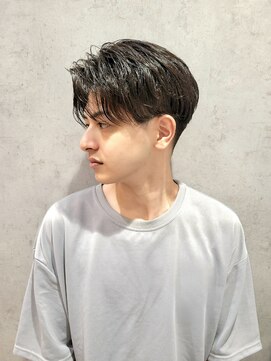 ヘアガーデン オフ(hair garden off) ニュアンスパーマ×センターパート