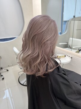 ガガ 心斎橋(GAGA) くびレイヤーエモージュ黒髪グレーベージュレイヤーロング