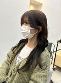 耳にかけた時も可愛いお顔まわり