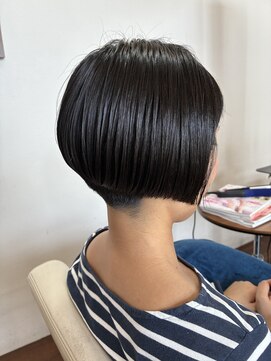 カルムヘアデザイン(Calme hair design) 刈り上げショートボブ