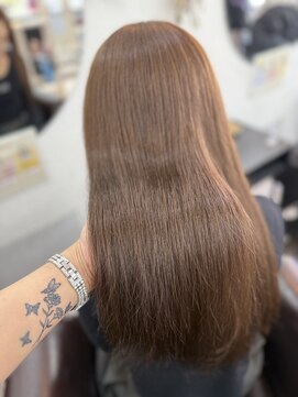 ラビス(Lovis) ホワイトグレージュ/ミニウルフ/チェリーブラウン