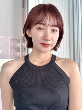 ガーデンヨコハマエスト(GARDEN YOKOHAMA est) 切りっぱなしボブ ワイドバング ブリーチなし ピンクブラウン