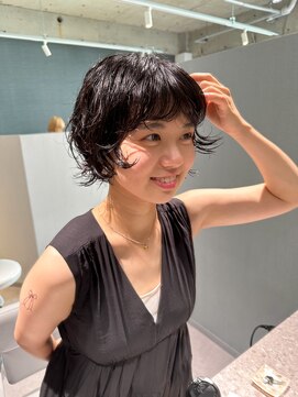 アム(amu) ショートパーマ/マッシュショート/パーマヘア/くせ毛風パーマ