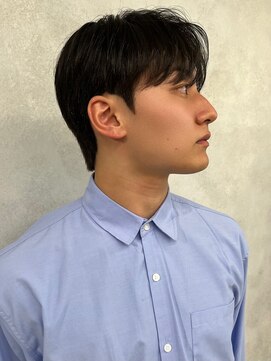 オットット(OttottO) センターパートダウンパーマ