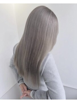 シェーン 仙台駅広瀬通店(schon) 冬っぽシルバーカラー!