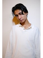 ランプ 代官山(the lamp)&nbsp;大人ストリートセンターパート色気メンズミディアムカット