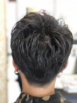 クアトロ 小山店(QUATRO) アップバング