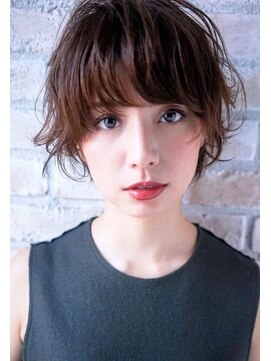 ボニークチュール(BONNY COUTURE) 大人可愛い外国人風・くせ毛ショートボブ40代・ショートボブ神戸