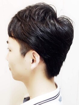 ルーグザバーバー(Lugthebarber)の写真/クセを魅力に変える実力派stylistの熟練の技！！素材を生かして創り上げるBeststyleをカタチに♪