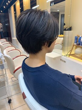 クオリス 赤塚店(QUALIS) 20代30代大人カッコいい/ハンサムショート/くびれ/丸み/ショート