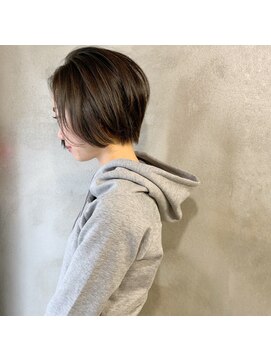 ミント(mint) 抜け感のあるショートボブ！簡単時短セット！