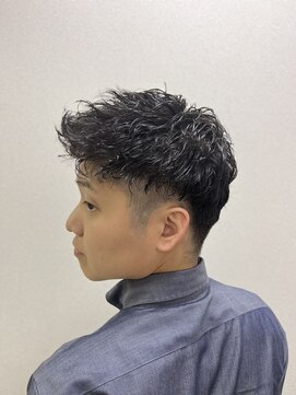 ヒロギンザ 五反田店(HIRO GINZA) アイロンで作るツイスト風パーマ