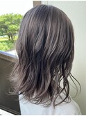 ダブルカラー×シルバーグレージュ