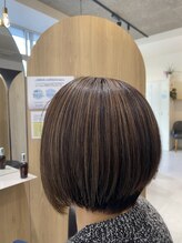 ネモトヤニーゴーマルマル(NEMOTOYA2500)&nbsp;ミルクティベージュ白髪ぼかし